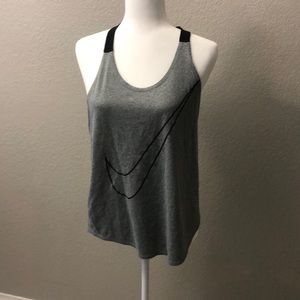 Nike women’s athletic top